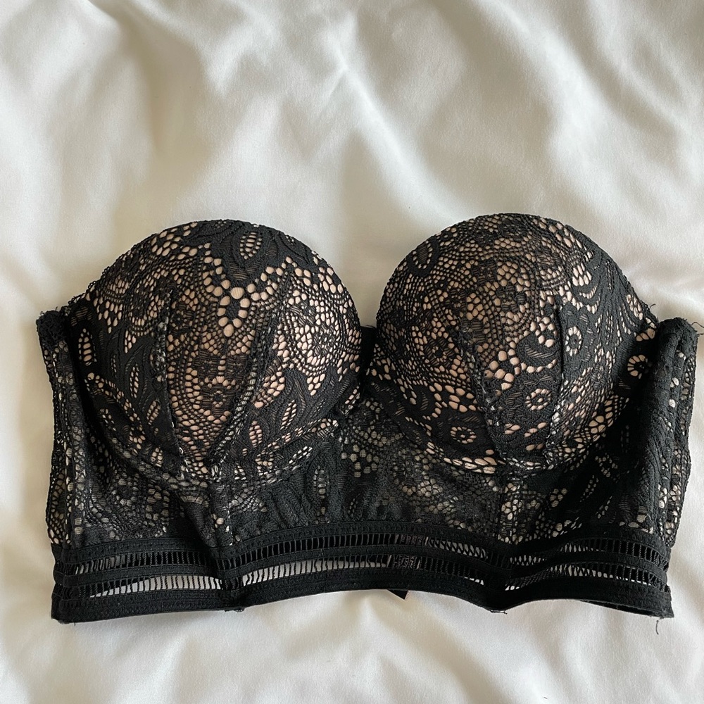 ❗️SOLD❗️Victoria’s Secret Bustier Corset Crop Top 32A (push up padding)